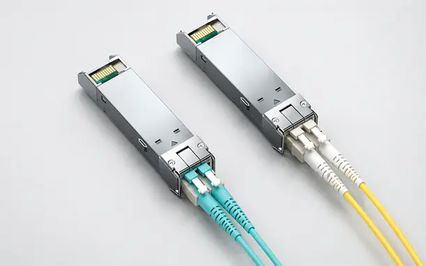 SFP module connections using multimode and single-mode fiber